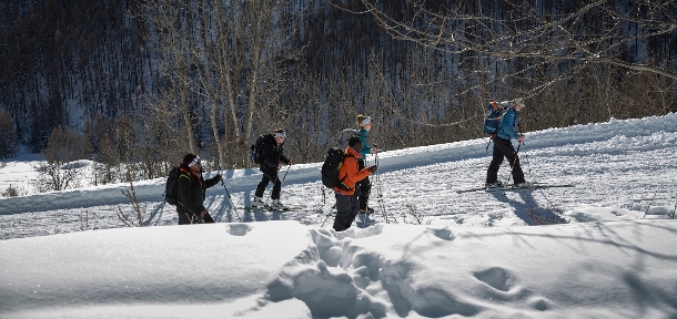 82-4000 Solidaires : ouvrir la haute montagne aux plus précaires