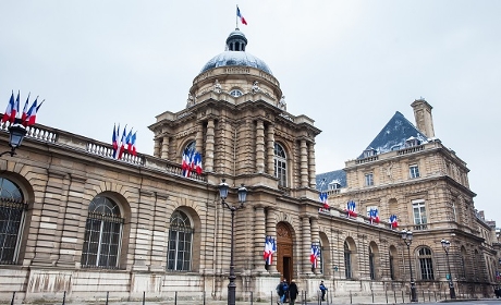 Projet de loi plein emploi : le Sénat impose 15 heures d'activité aux demandeurs d'emploi